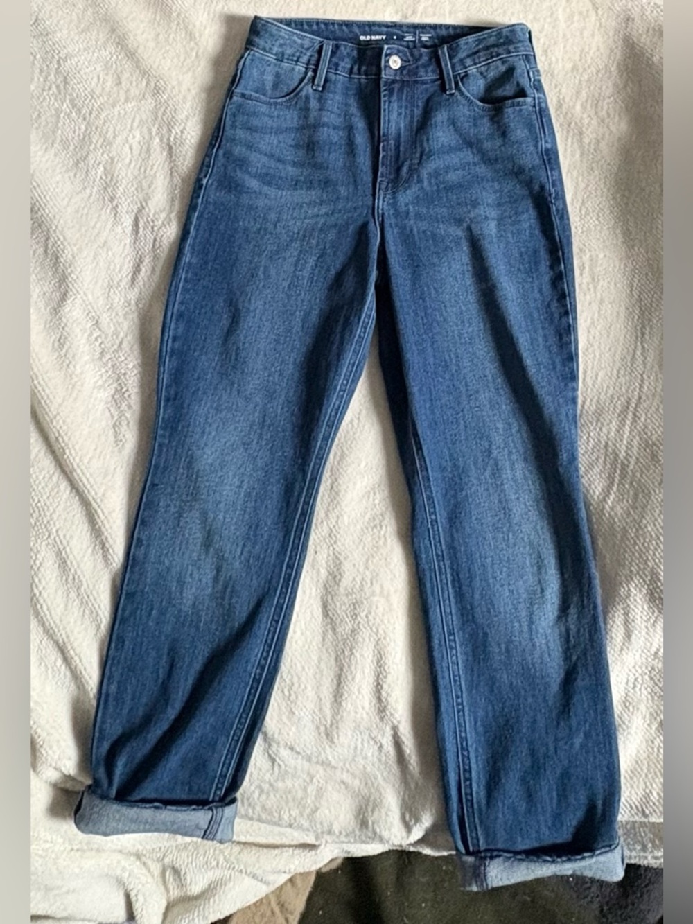 Mom jeans Old Navy Classic Straight-Leg Jeans in Medium Blue Wash